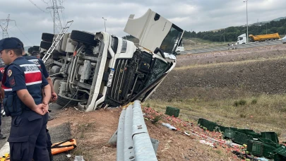 Karpuz yüklü TIR, Gebze’de kaza yaptı: 1 ölü, 3 yaralı!