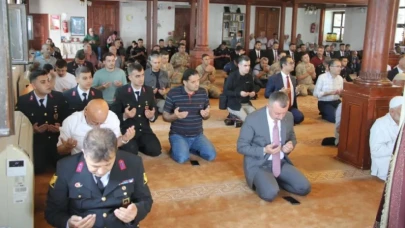 Jandarma kuruluş yıldönümünde şehitlerimiz için mevlit okuttu