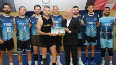 İzmit Belediyesi'nden Babalar Günü’ne özel ’En Baba Turnuva’