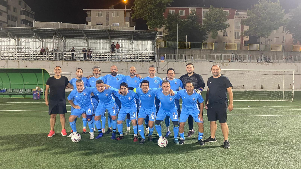 Marmara Masterler Ligi Darıca Yaz Futbol Turnuvası 2. haftanın maçları oynandı