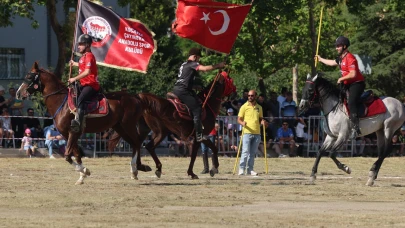 Büyükakın: Atın üstündeki Türk değilse yüktür