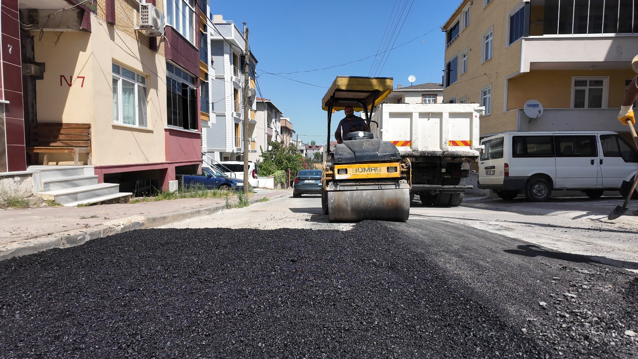 Çayırova’da üst yapı çalışmaları devam ediyor