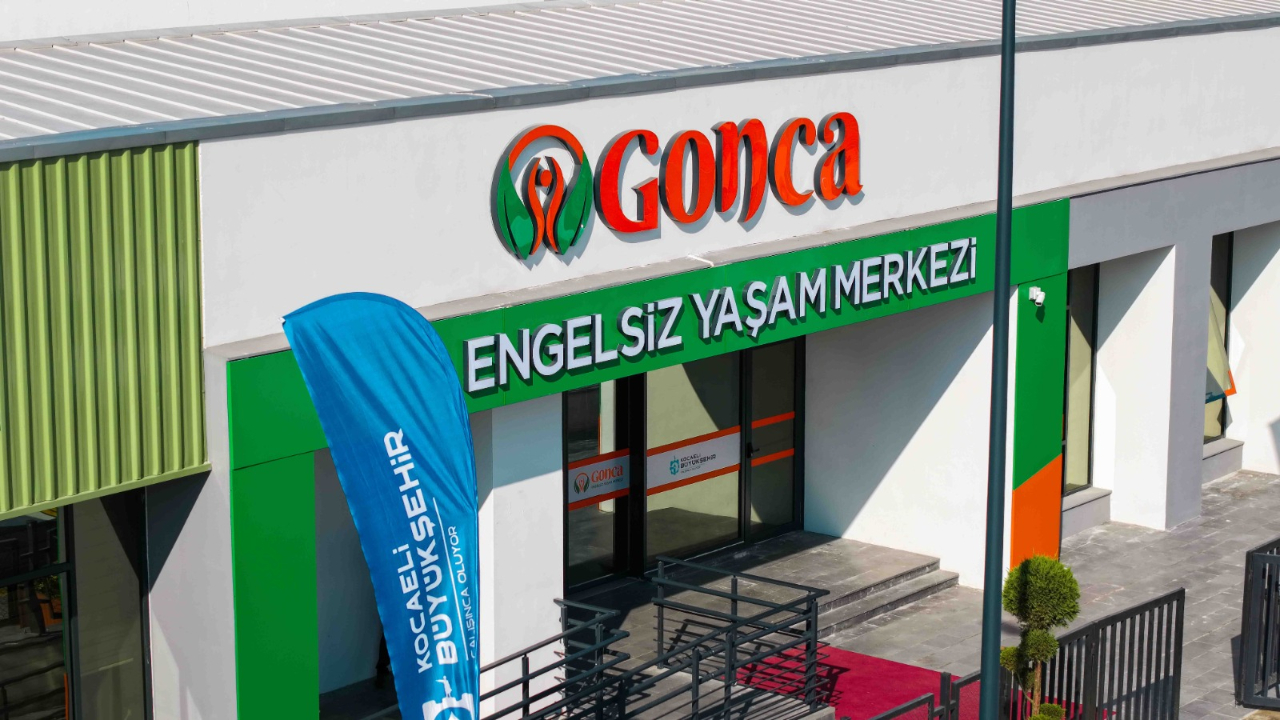 Türkiye’nin örnek merkezi Bakan Göktaş’la tanıtılıyor