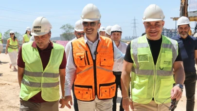 Başkan Çiftçi, geleceğin mühendislerine spor lisesini anlattı