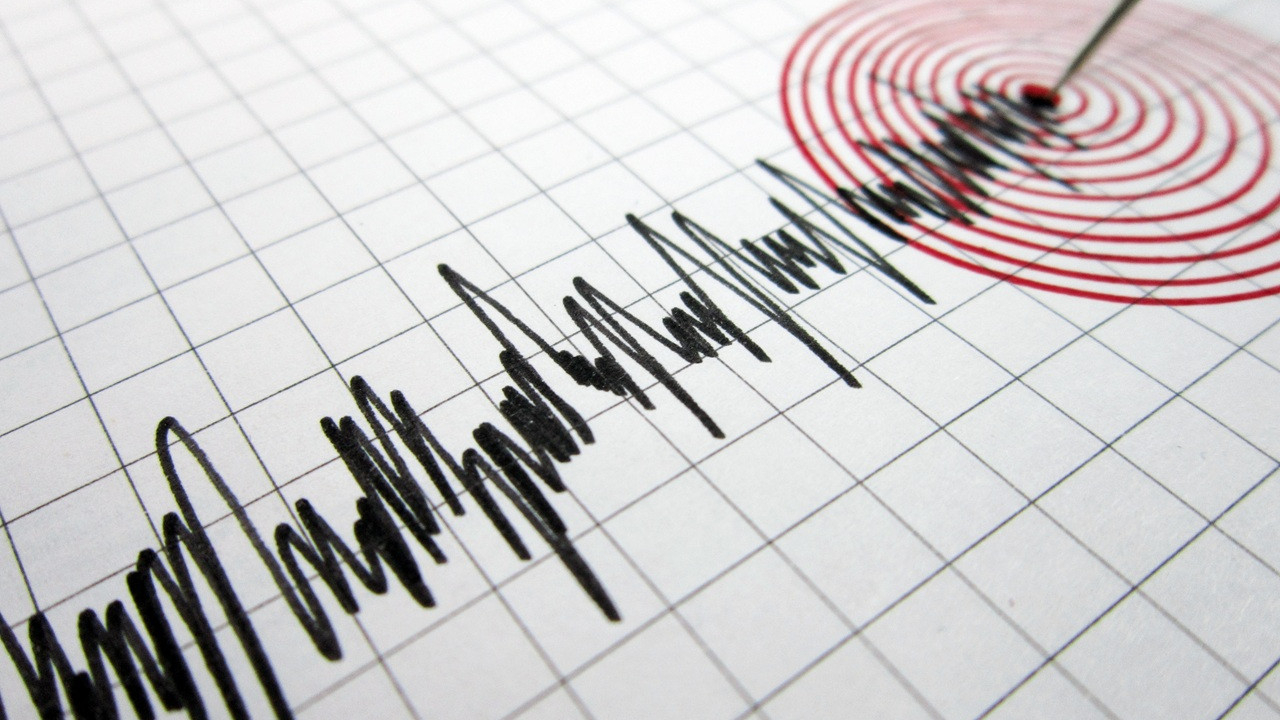 Bursa'da 4.3 büyüklüğünde deprem oldu! Darıca'da da hissedildi