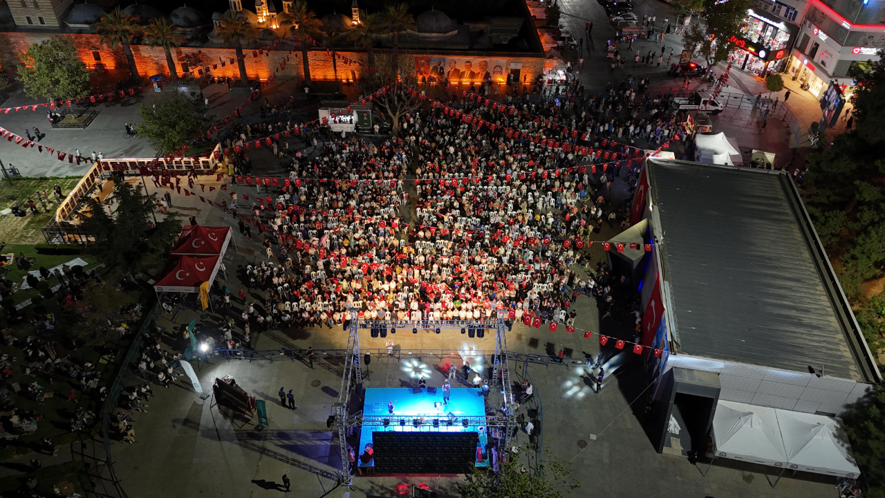Gebze’de 15 Temmuz coşkusu yaşandı