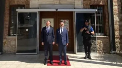 Vali Aktaş’tan Darıca Kaymakamı Dönmez’e hayırlı olsun ziyareti