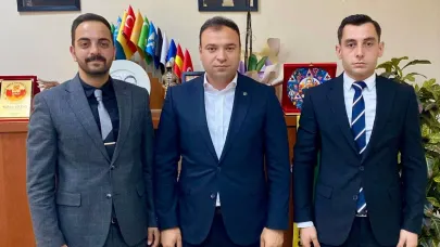 Ülkü Ocakları’ndan Başkan Akbaş'a ziyaret