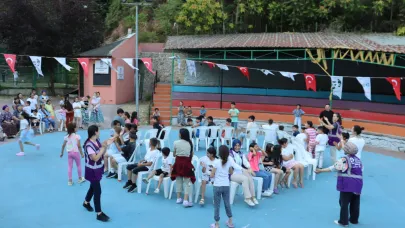 Mahallelerde geleneksel çocuk şenliği binlerce çocuğu buluşturdu