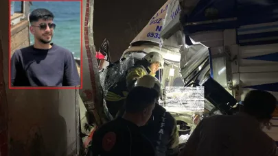 Çayırova'daki kazada, araçta sıkışan 19 yaşındaki sürücü hayatını kaybetti !
