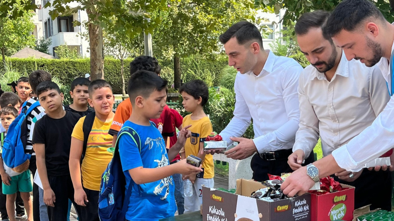 Darıca Ülkü Ocakları'ndan anlamlı etkinlik