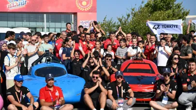 TEKNOFEST Robotaksi Binek Otonom Araç Yarışması Final Programı Bilişim Vadisinde Gerçekleştirildi
