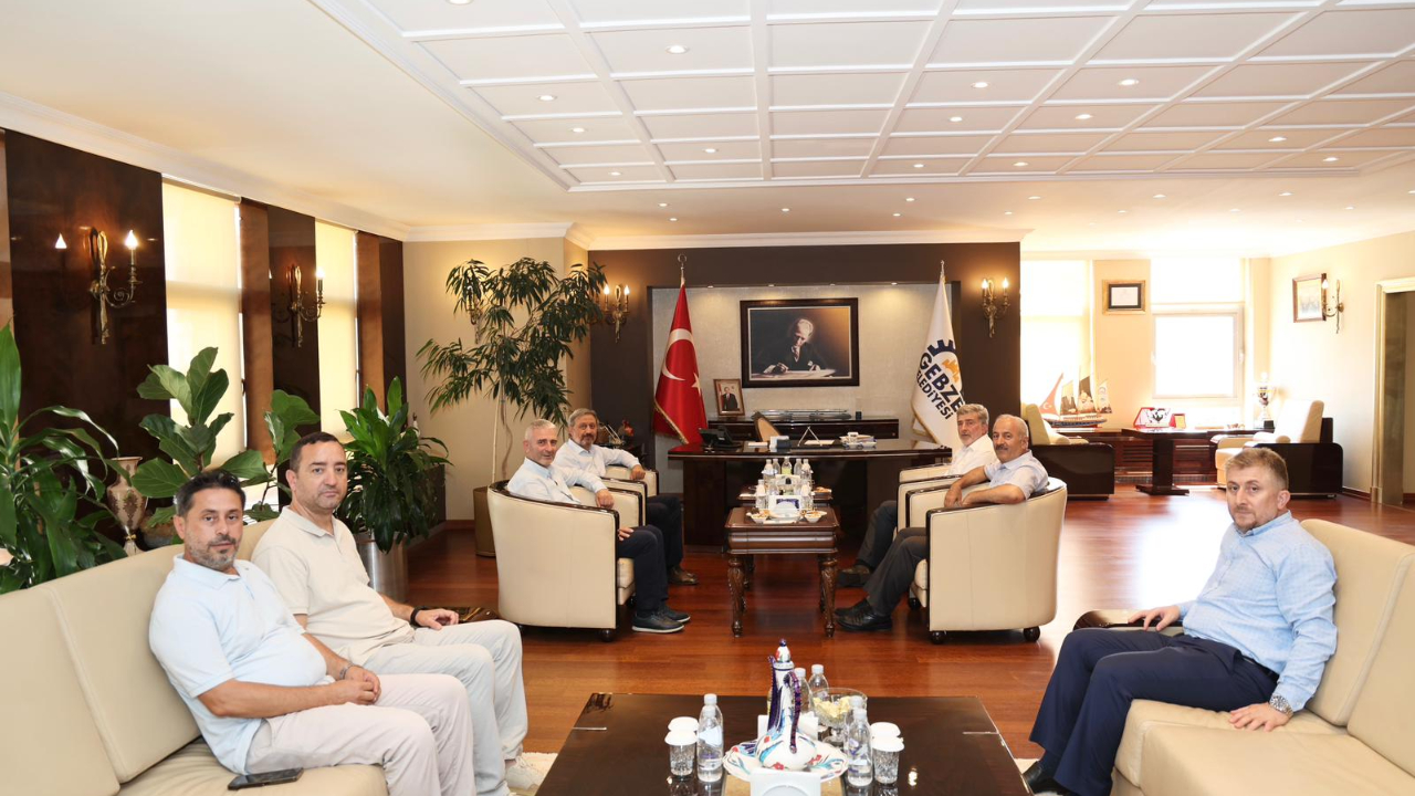 AK Parti Heyetinden Başkan Büyükgöz’e Taziye Ziyareti