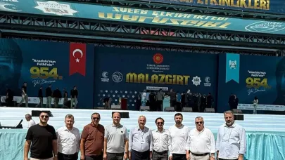Başkan Büyükgöz, Malazgirt Zaferi’nin 954. Yıl Dönümü Kutlamalarına Katıldı