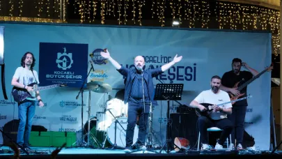 Afak Meydanlı coşturdu, Can Dostlar neşe kattı