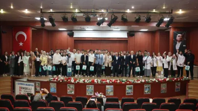 Çiftçi, üniversiteyi kazanan öğrencilerle bir araya geldi