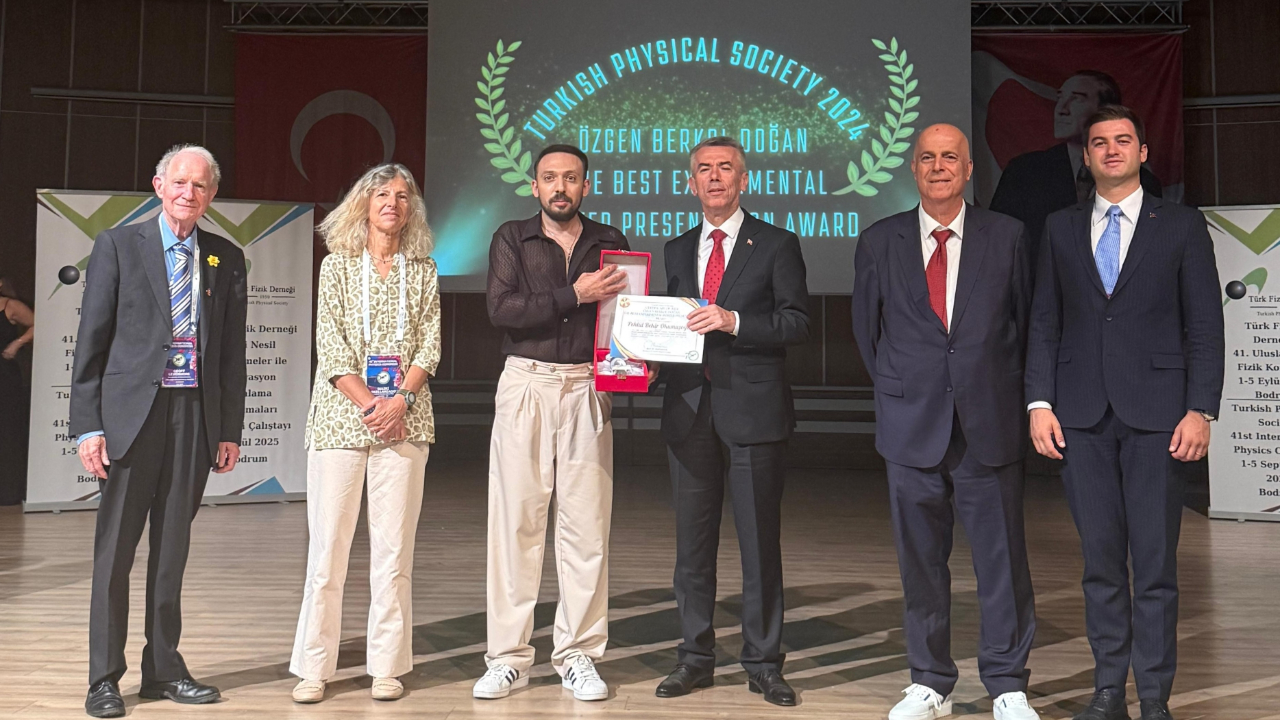 GTÜ Öğrencisine Türk Fizik Derneği’nden Ödül