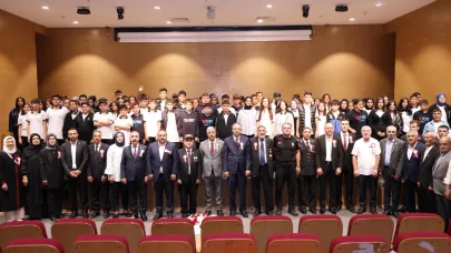 Gaziler Günü’nün 104. Yılı Dilovası’nda Törenle Kutlandı