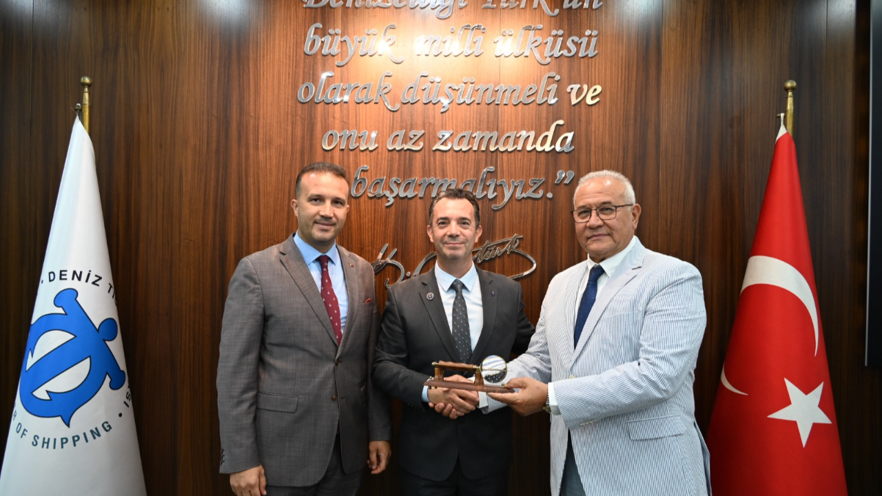 “Pasaport kontrolü yapılacak kapı sayısını dörde çıkarıyoruz”