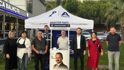 Anahtar Parti Darıca’da üye çalışmalarını sürdürüyor