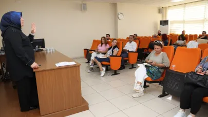 KO-MEK’le etkili sosyal medya kullanımını öğrendiler