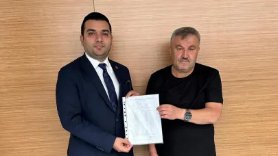 CHP Darıca’da Hüseyin Cihan Özaltan mazbatasını aldı