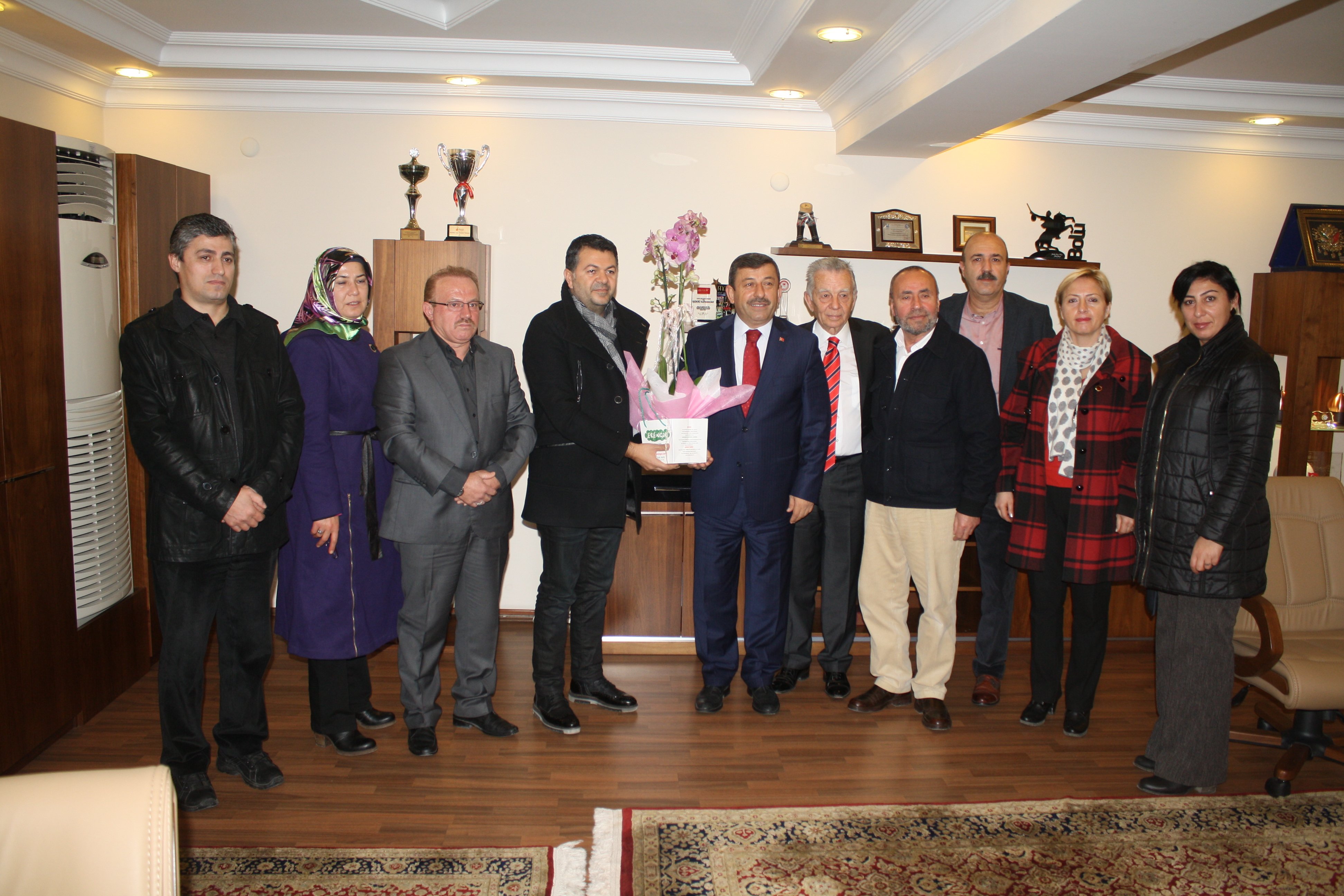 Bayramoğlu halkı, Karabacak'a teşekkür etti