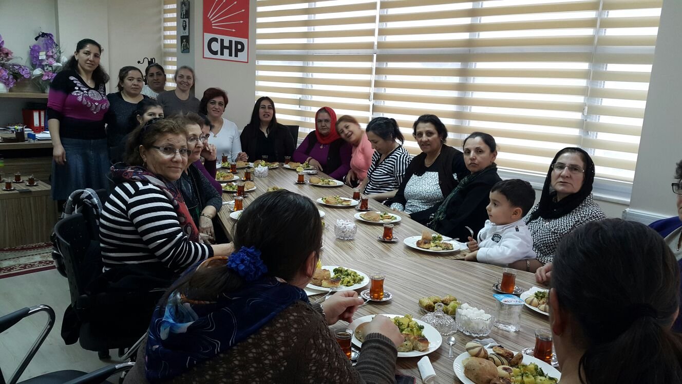 Darıca Cemevi kadın kollarından CHP'ye destek!