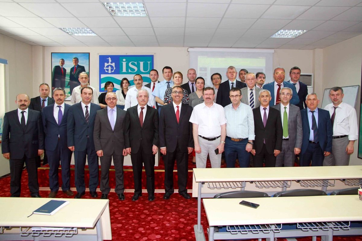 İSU'ya liderlik Semineri