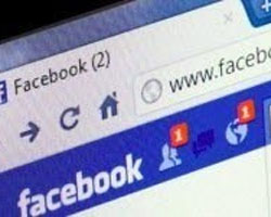Sosyal paylaşım sitesi Facebook çöktü!