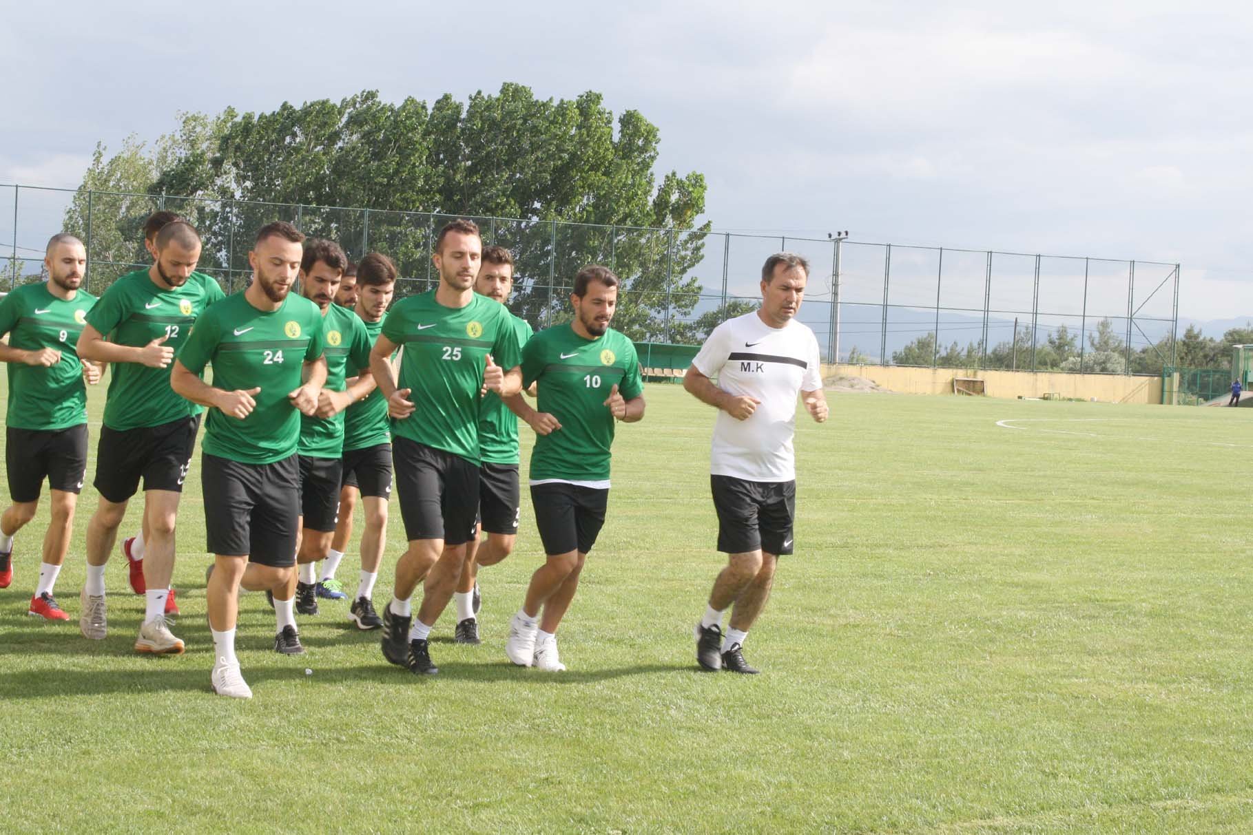 İlk rakip Maltepe!