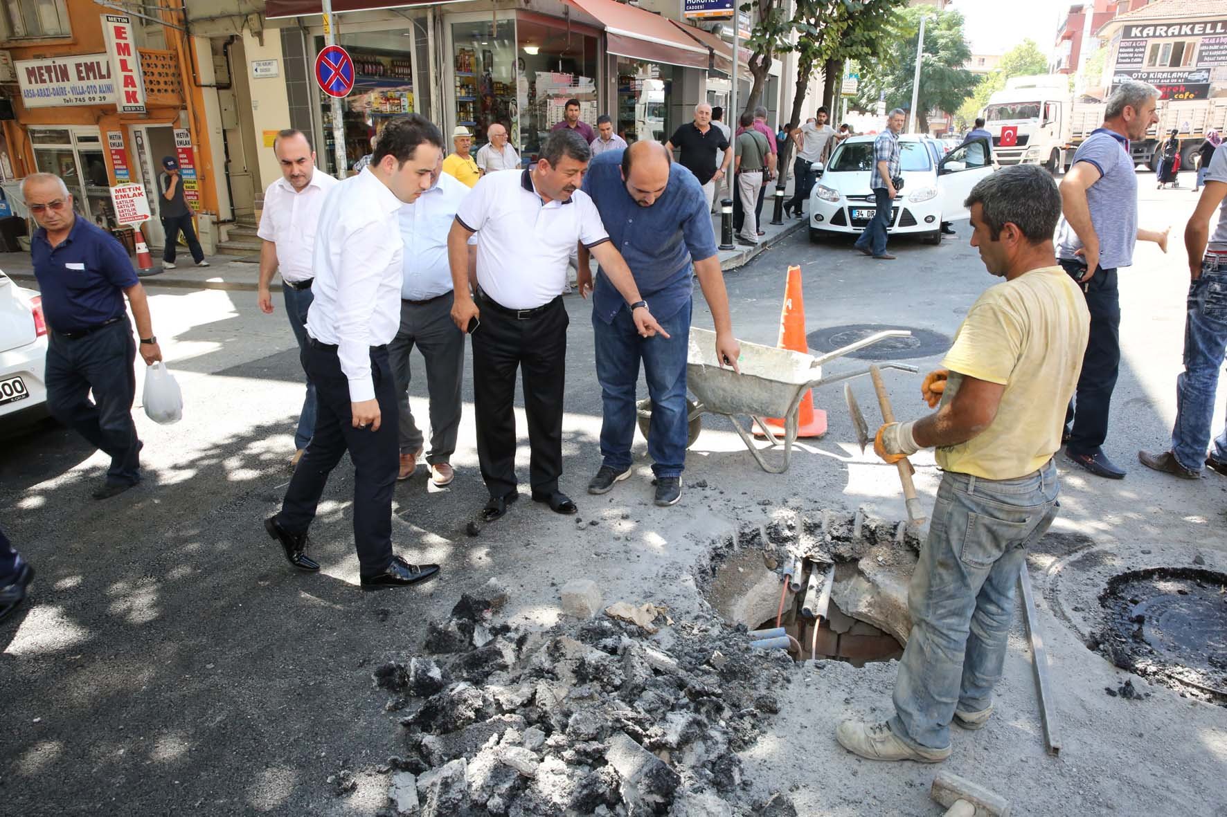 Karabacak, çalışmaları denetledi