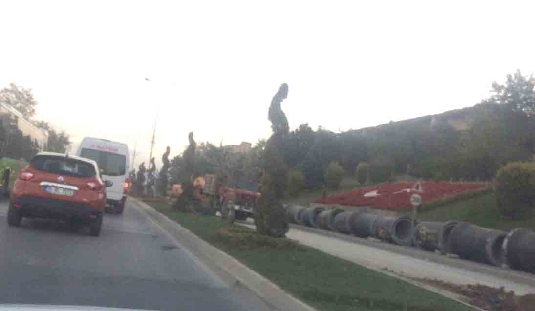 Emek Mahallesi'nde trafik çilesi başladı