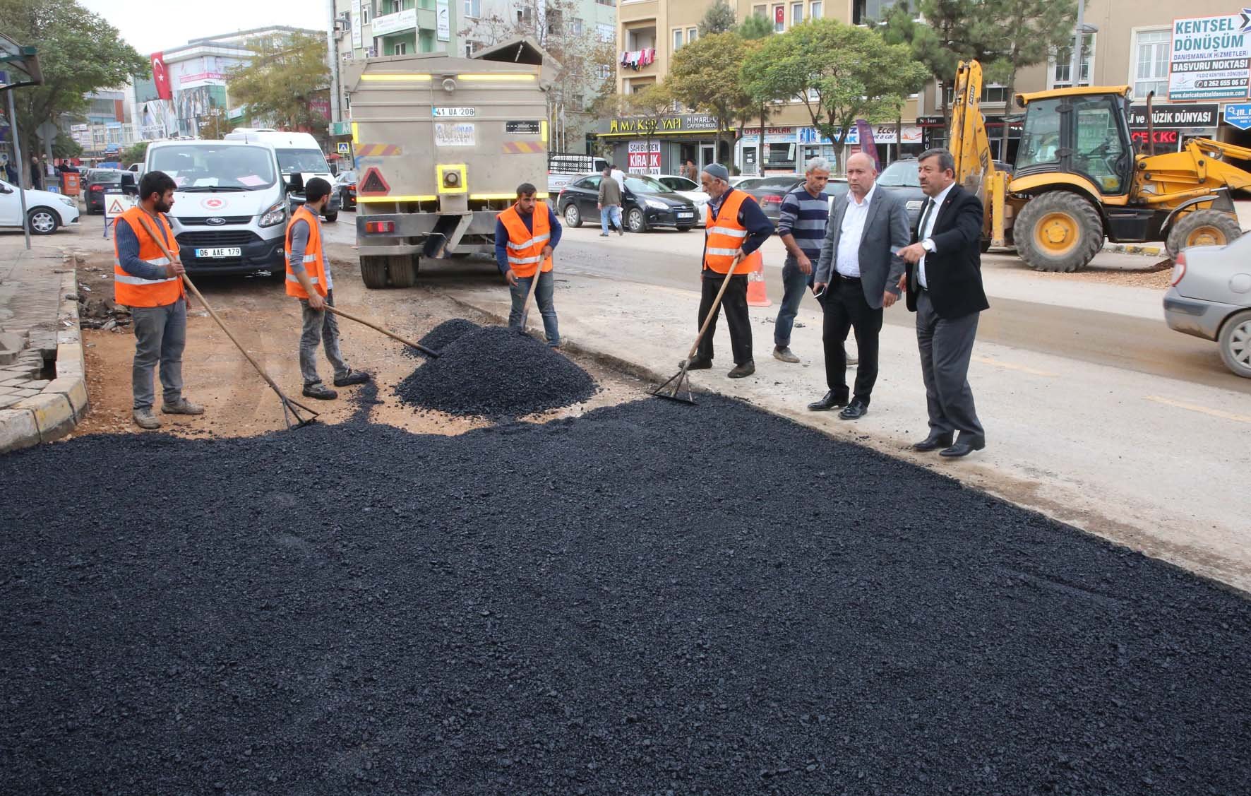 Darıca'da üst yapı çalışmaları sürüyor