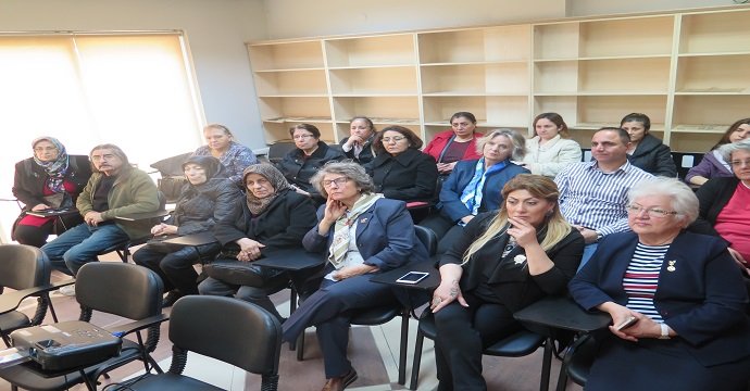 Darıca Medya Evi'nde sağlık semineri düzenlendi