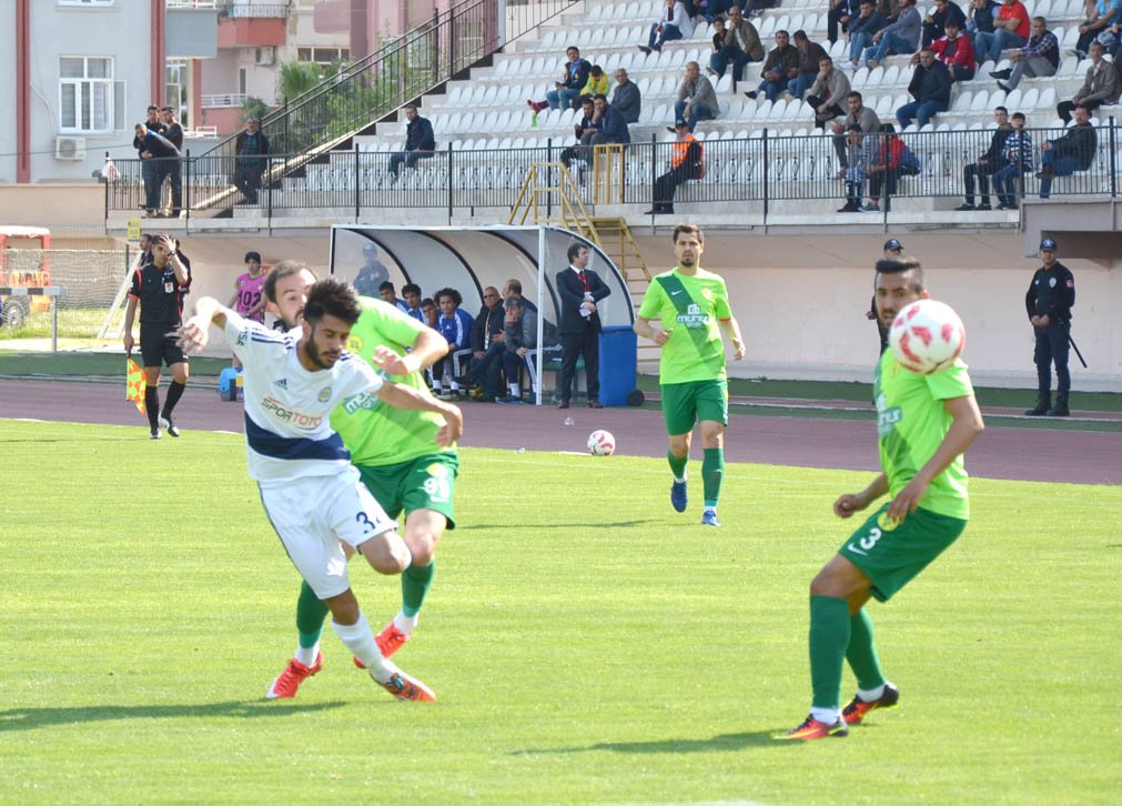 İş, Play-off'a kaldı! 2-1