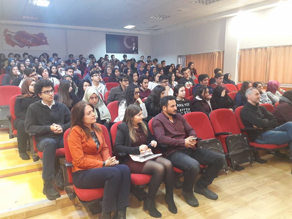 Mühendisler Darıcalı öğrencilere mesleklerini tanıttı