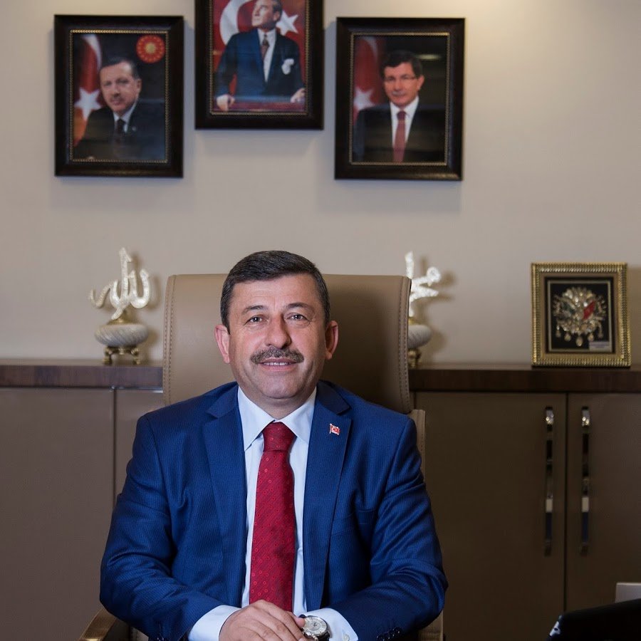 Başkan Karabacak, 19 Mayıs'ı kutladı