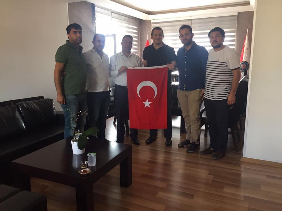 Ak Partili gençlerden, Aydoğan'a tebrik ziyareti
