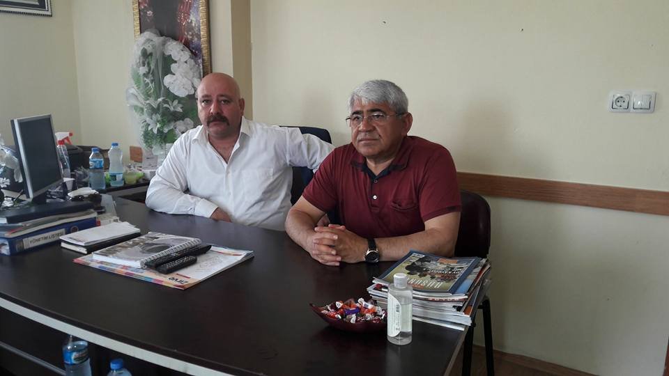 Kars Belediye Başkanı, MHP Darıca'yı ziyaret etti