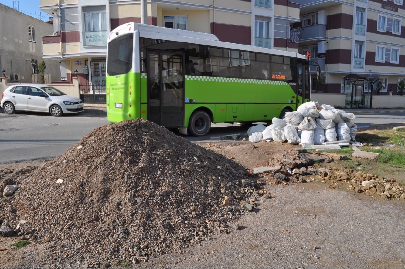 İnşaat atıklarını sorumsuzca atıp kaçıyorlar!