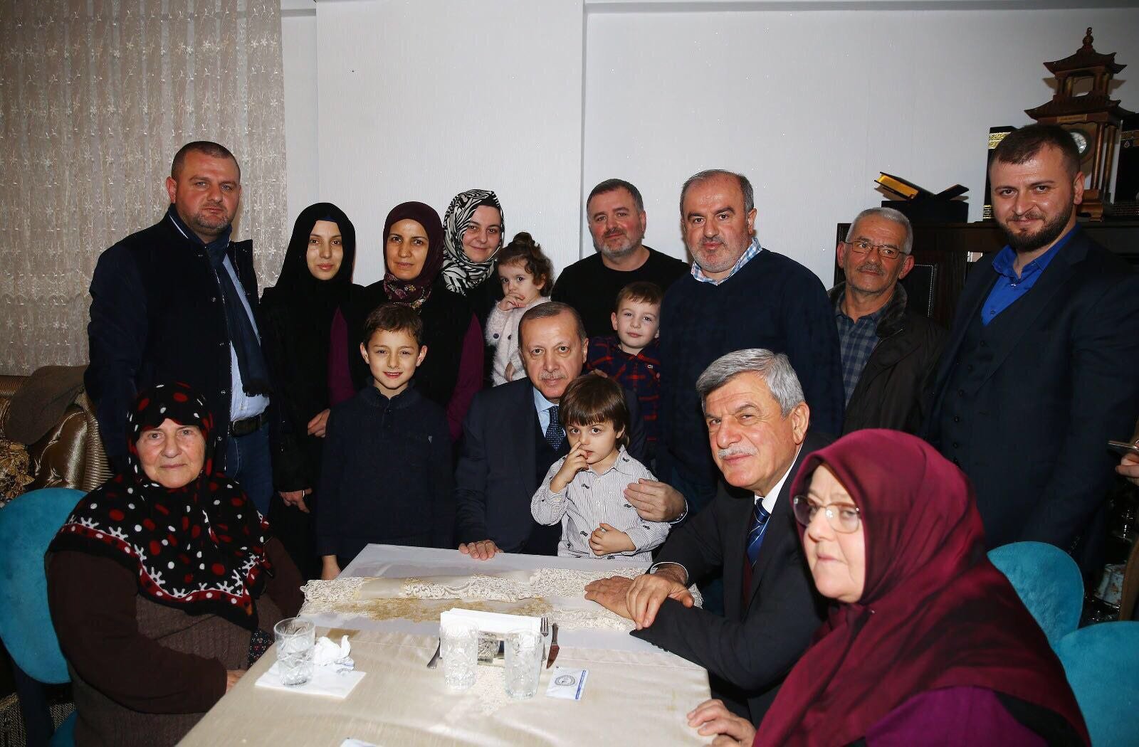 Erdoğan, Karaosmanoğlu'nun evine konuk oldu
