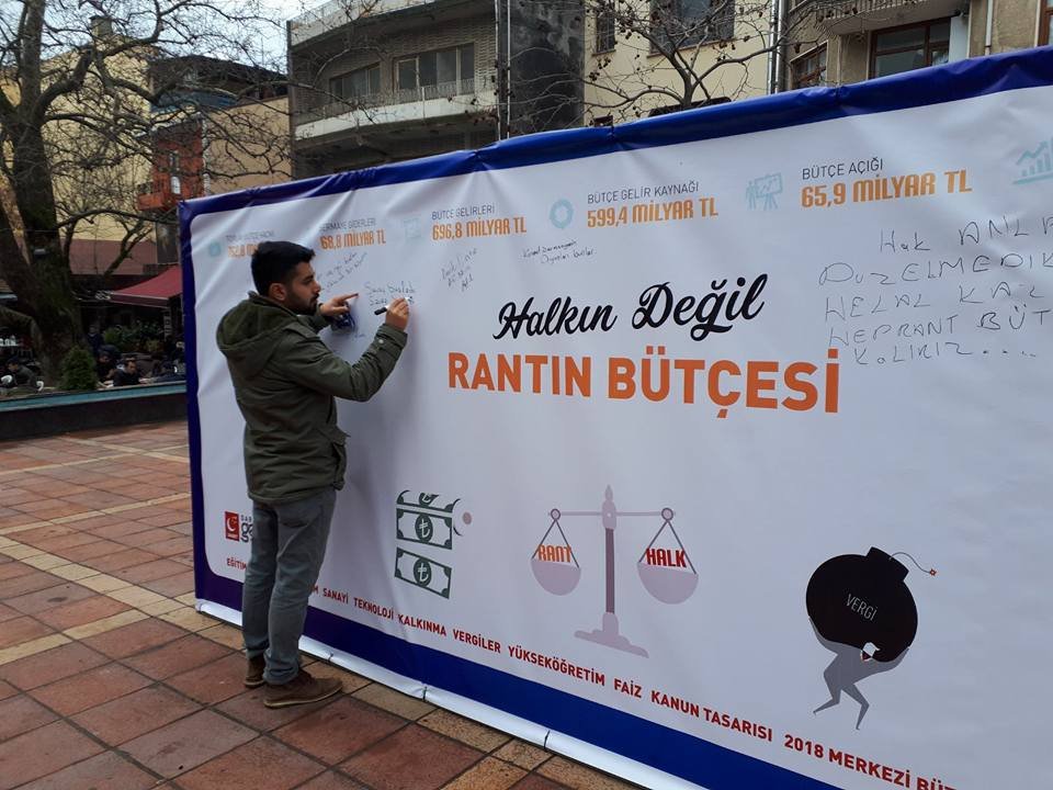 Saadet Darıca'dan fikir duvarı projesi