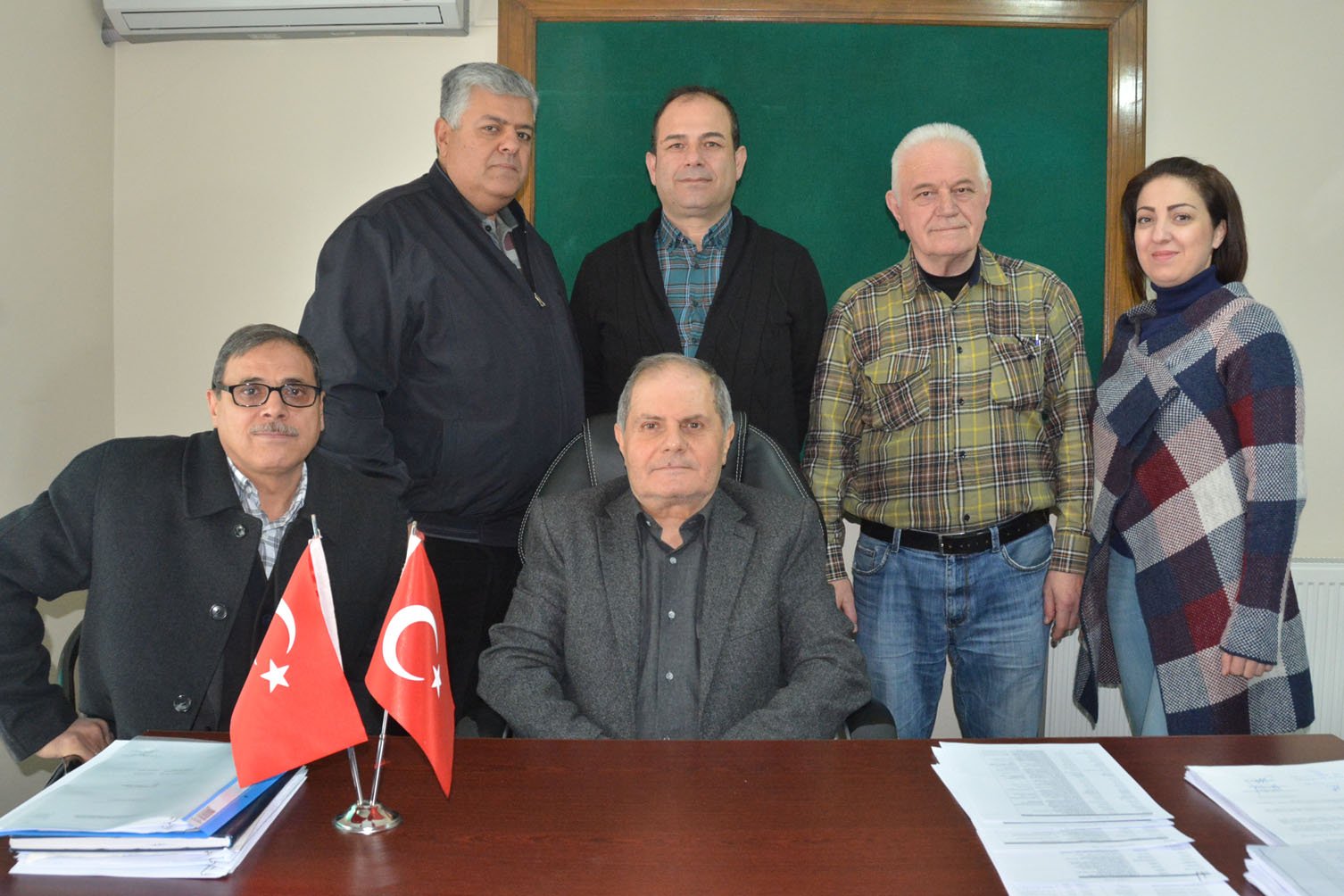 Erestin; Esnafımızla beraber el ele verip, daha iyi hizmetler yapacağız!