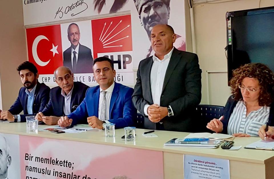 Tarhan; AKP, ülkenin üzerine kara bulut gibi çöktü