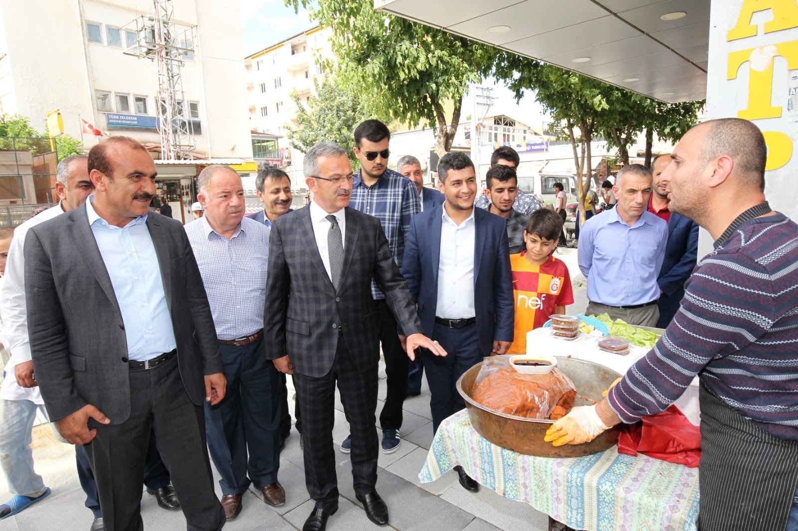 Başkan Köşker Diyarbakır'da