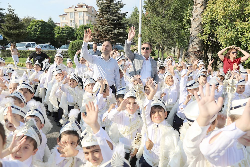 Çayırova'da coşkulu sünnet töreni!