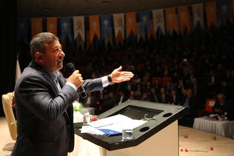 Karabacak; Makam ve mevki için değil, millete hizmet etmek için çalışıyoruz!