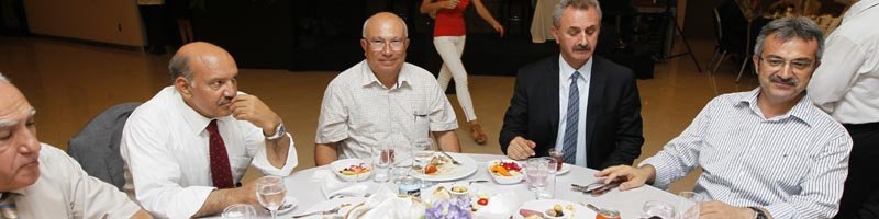 Sanayiciler iftarda buluştu