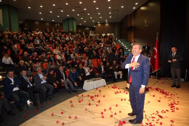 Başkan Karabacak, 15. Yıllık projelerini anlattı